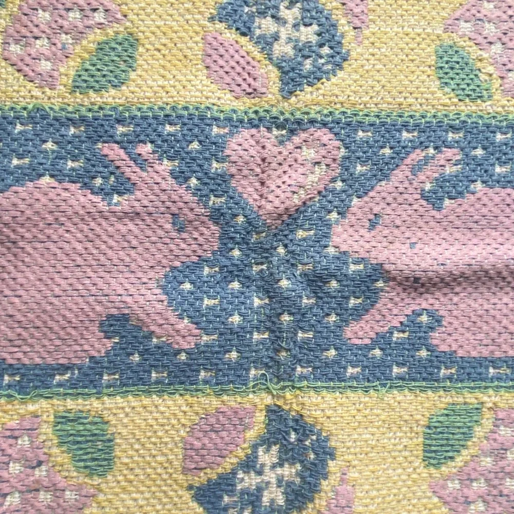 Vintage Easter Bunny Woven Tapestry Rug Tablecloth Pastel Pink Blue‎ Fringed Mat